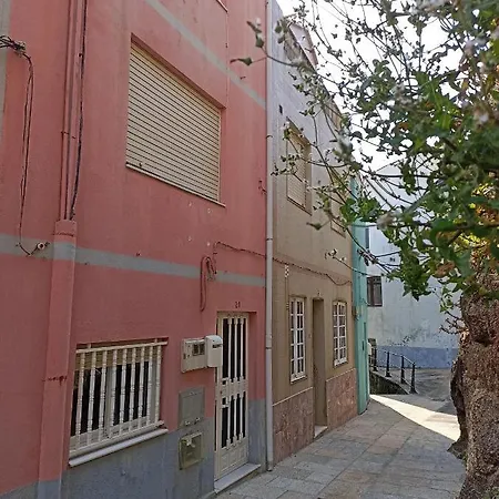 La Casa Del Muro Con Vistas Al Mar A Guarda Exterior photo